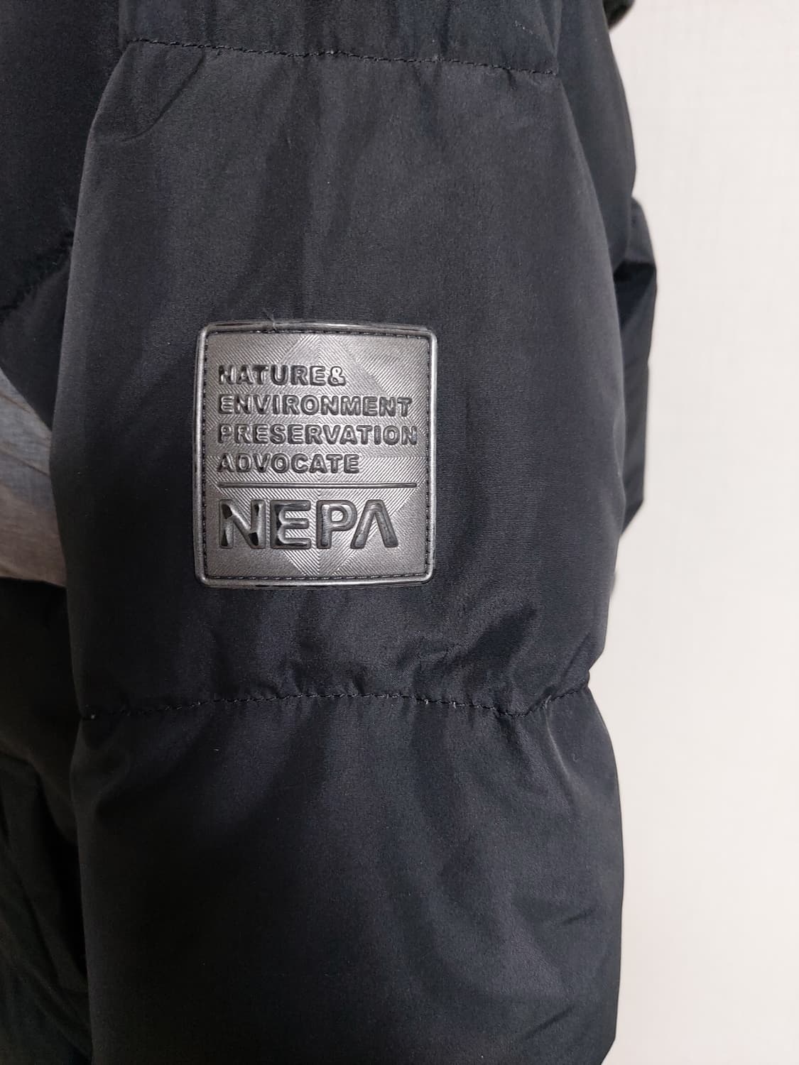 네파키즈 공용 네로 덕다운 롱패딩(140)

 상품이미지4