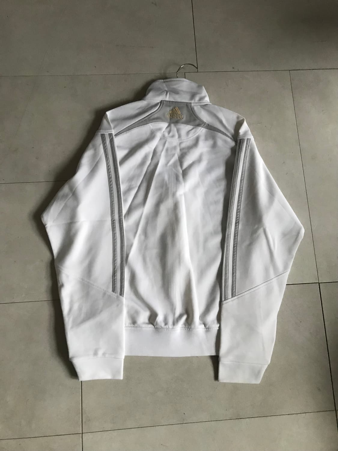 아디다스 화이트 실버 져지 상품이미지10