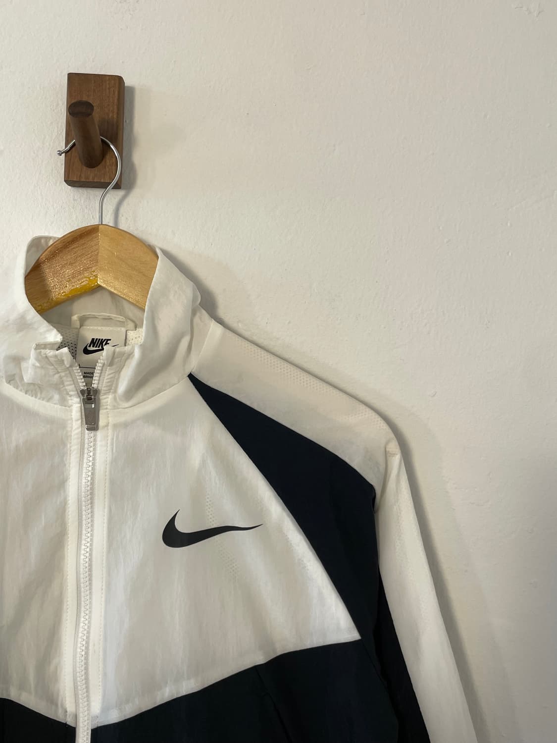 나이키 빅 스우시 크롭 자켓  상품이미지4