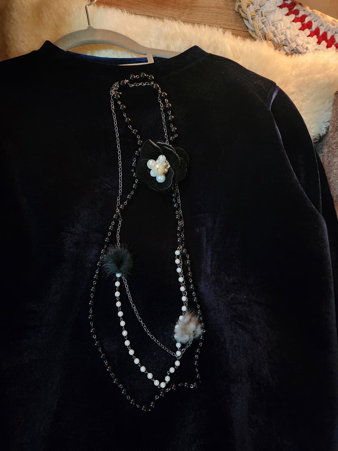 3줄 코사지 진주 롱 목걸이 상품이미지4