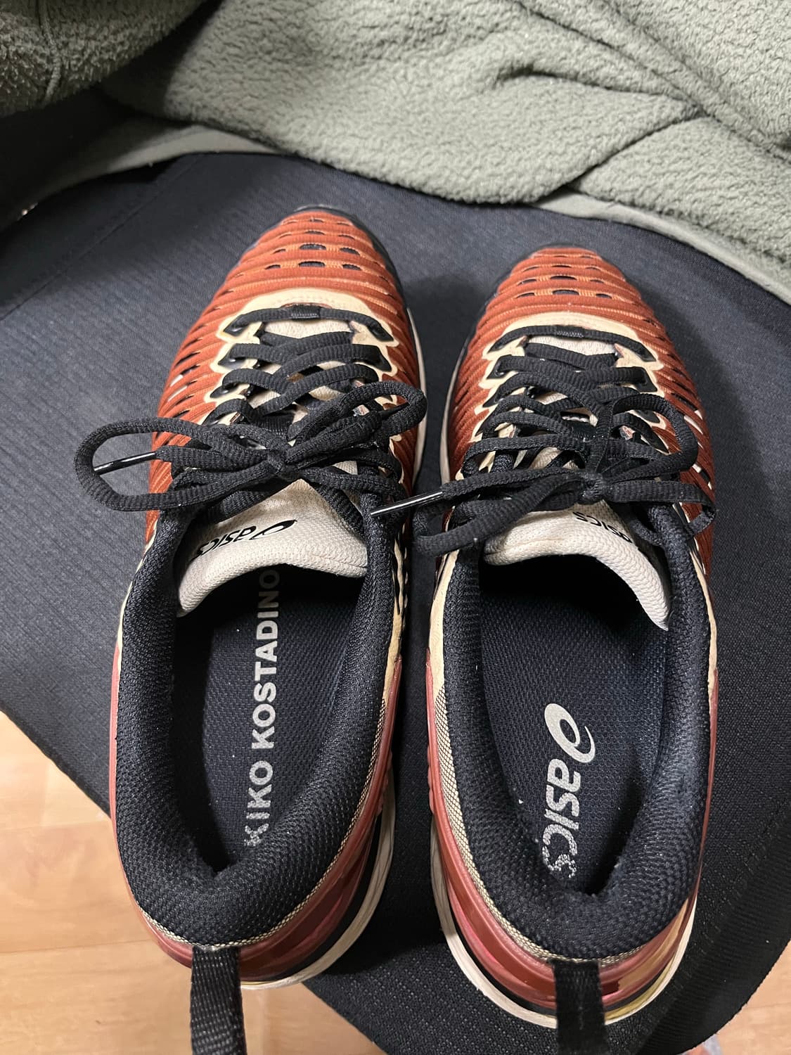 아식스 키코 젤델바 카라멜 265 상품이미지5