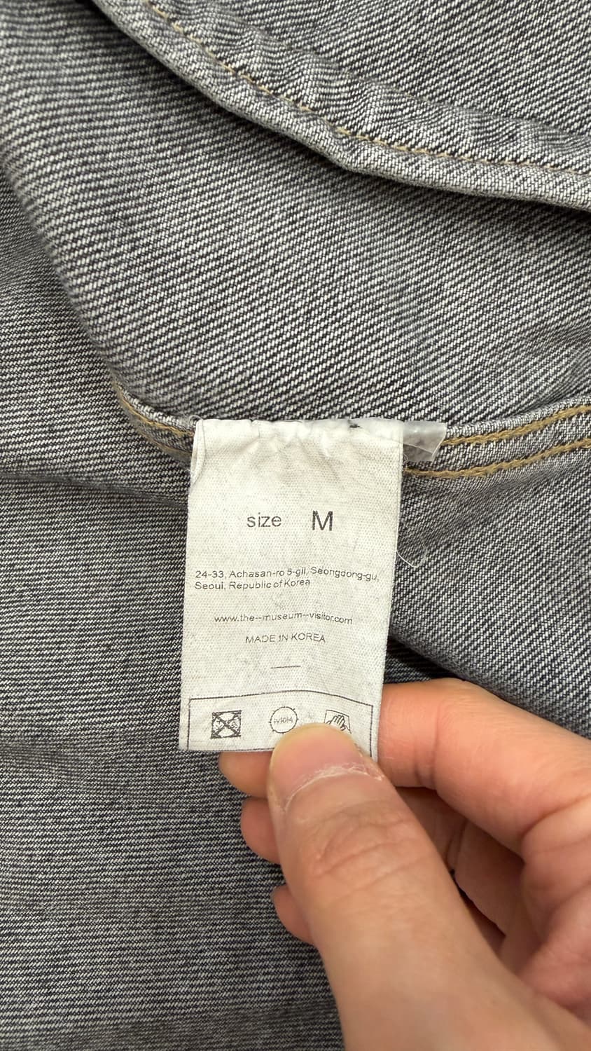 현재 단종된 THE MUSEUM VISITOR 흑청 데님 자켓 M 상품이미지9