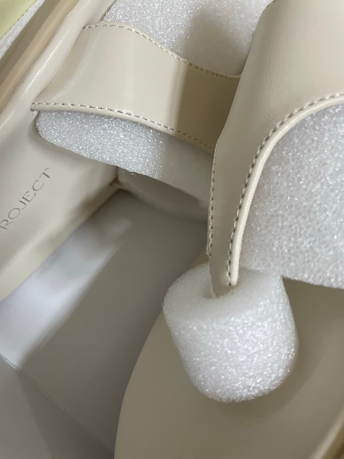 (새상품, 박풀) 98도씨 서피 플립플랍 슬리퍼 - 크림색상, 250 상품이미지3