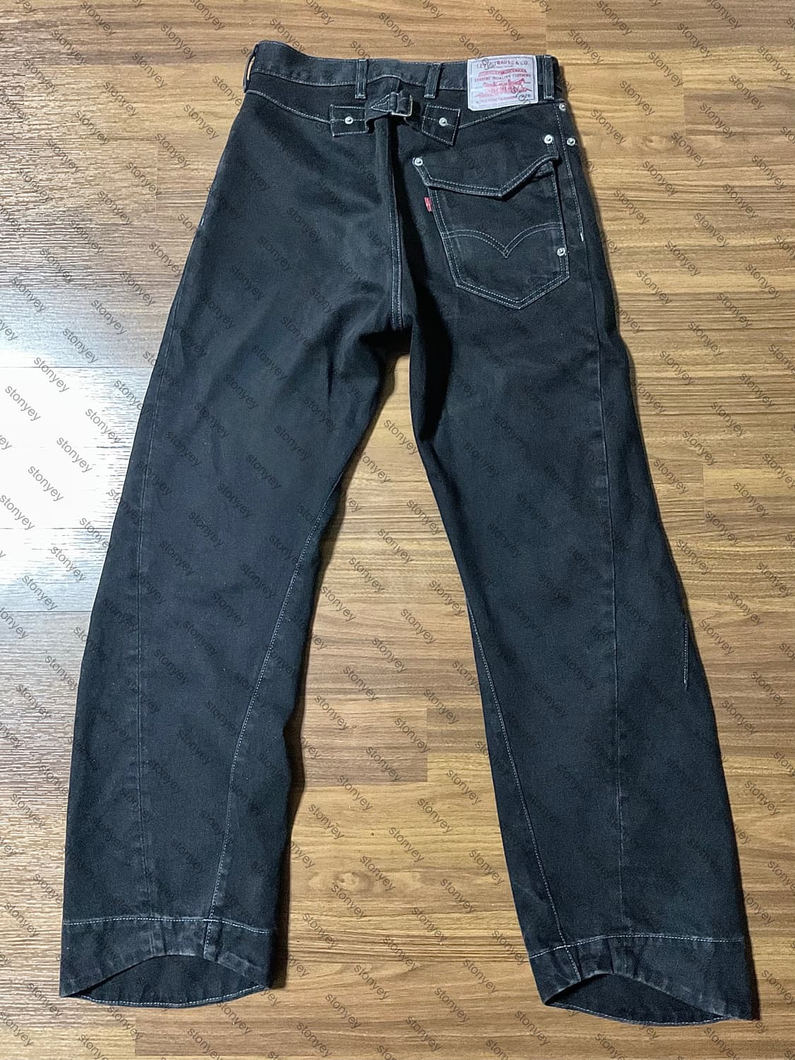 키코 코스타디노브 리바이스 28/31 사이즈 상품이미지2