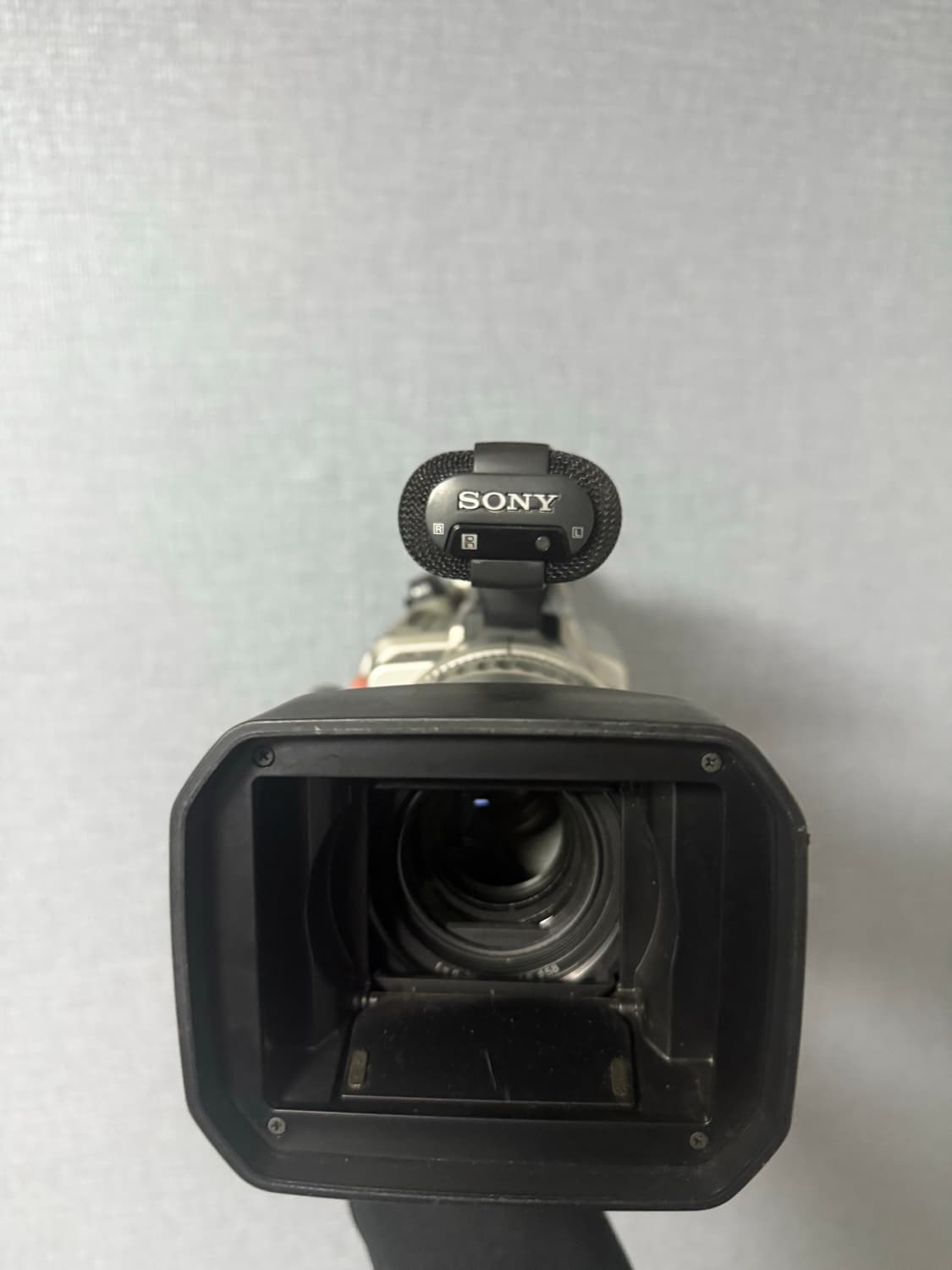Sony DCR-VX2000 6mm 디지털 캠코더 상품이미지2