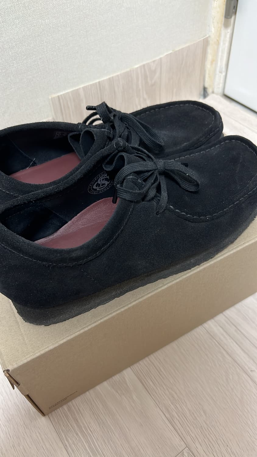 클락스 왈라비 블랙 스웨이드 280 판매합니다! 상품이미지5