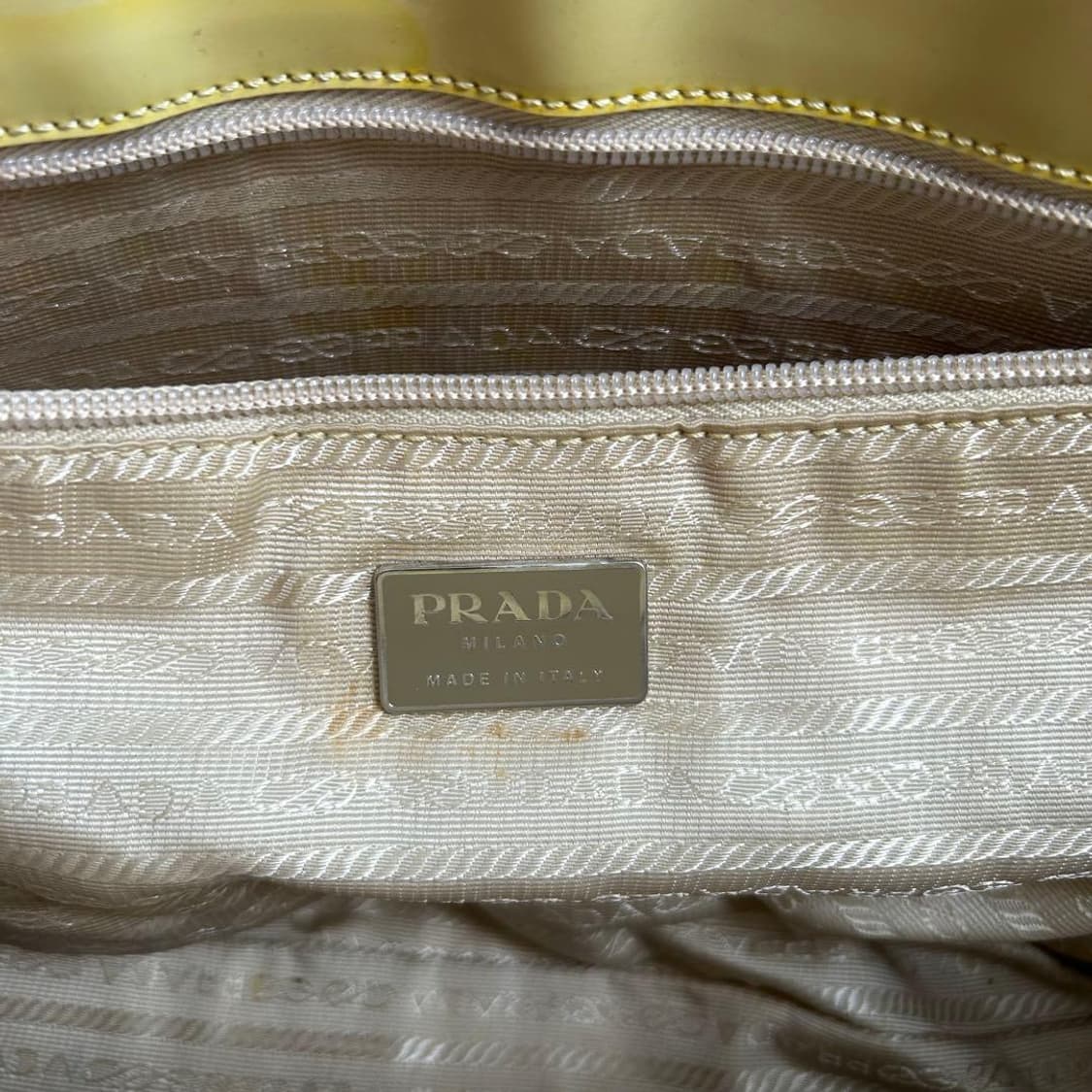 프라다 레더 토트백 옐로우 00s y2k 상품이미지9