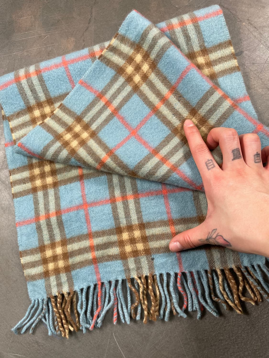 버버리 블루 노바체크 머플러 상품이미지3