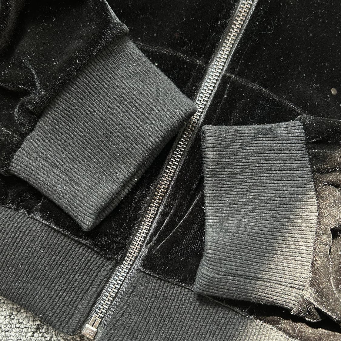 팬시클럽 벨벳 비즈 크롭 후드집업 상품이미지6