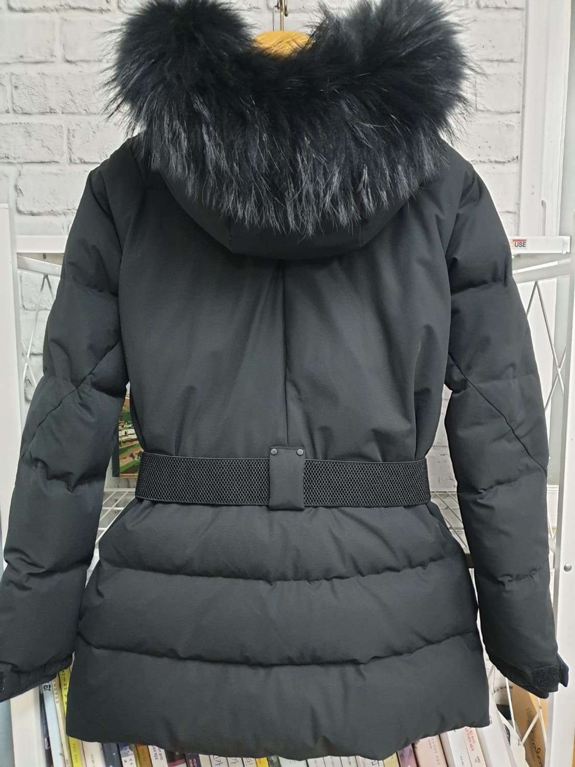 데상트 여성패딩 우먼스 스키 슬림형 미드 다운자켓 90 상품이미지7