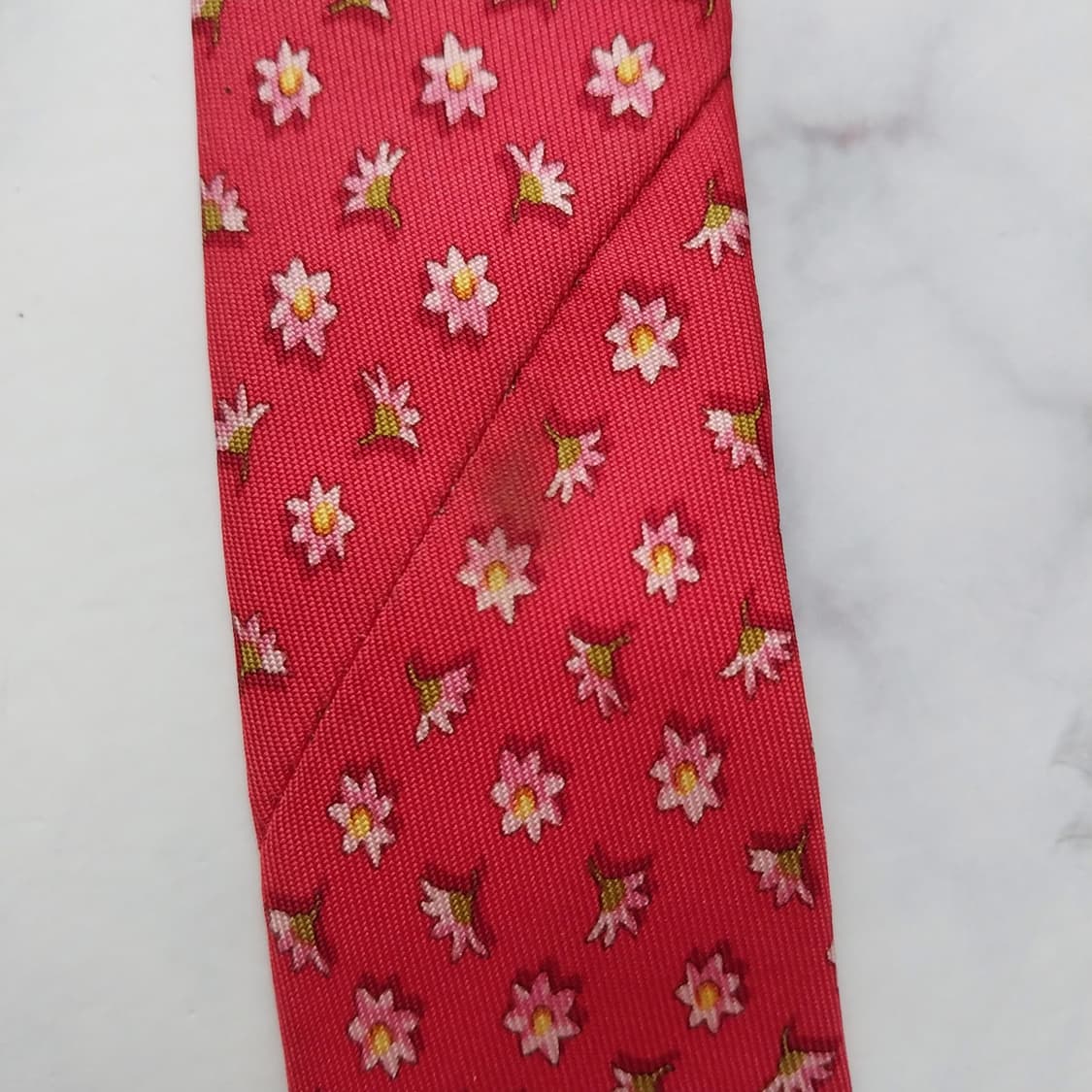 살바토레 페라가모 실크 레드 플라워 넥타이 9.8cm A등급 K1620
 상품이미지8