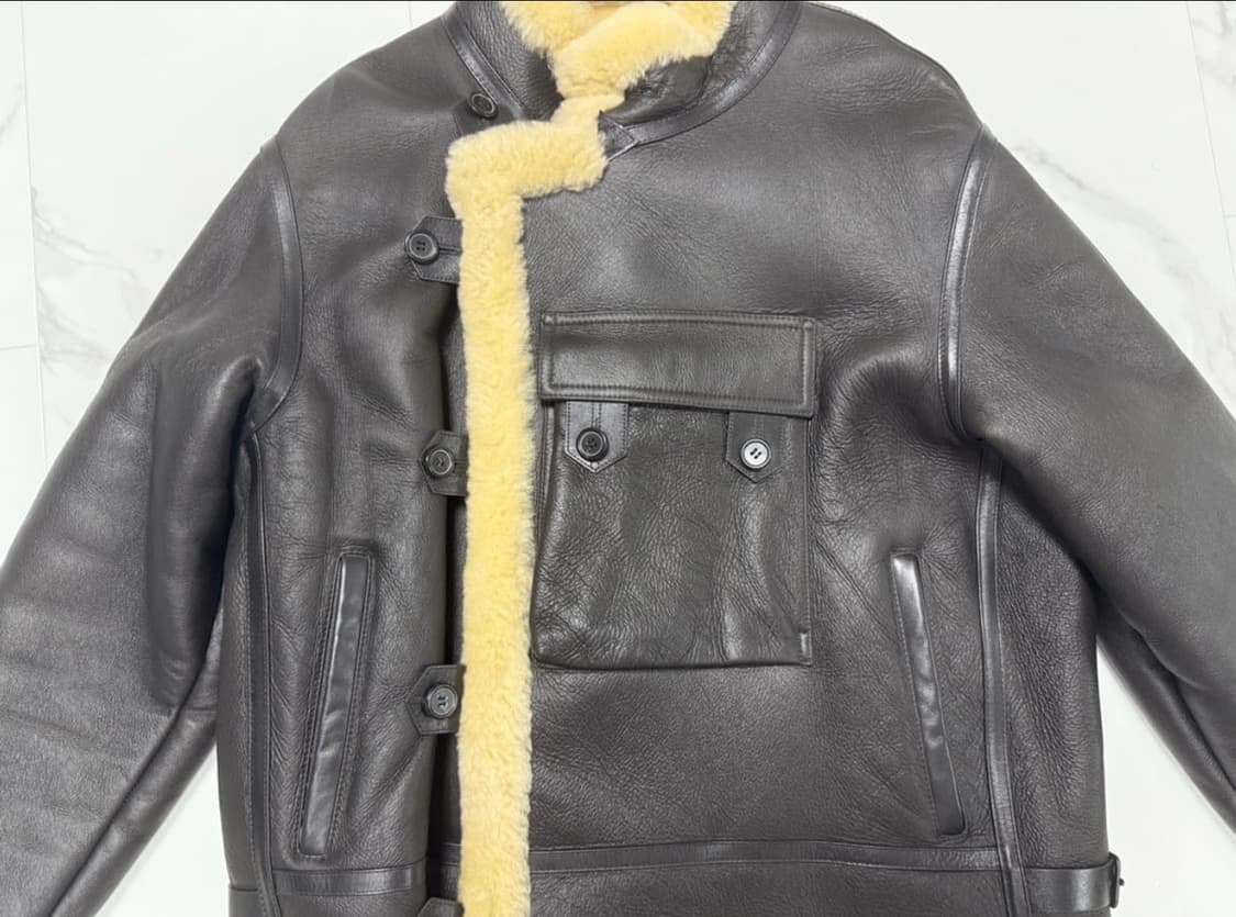 이스트로그 변요한 무스탕 상품이미지2