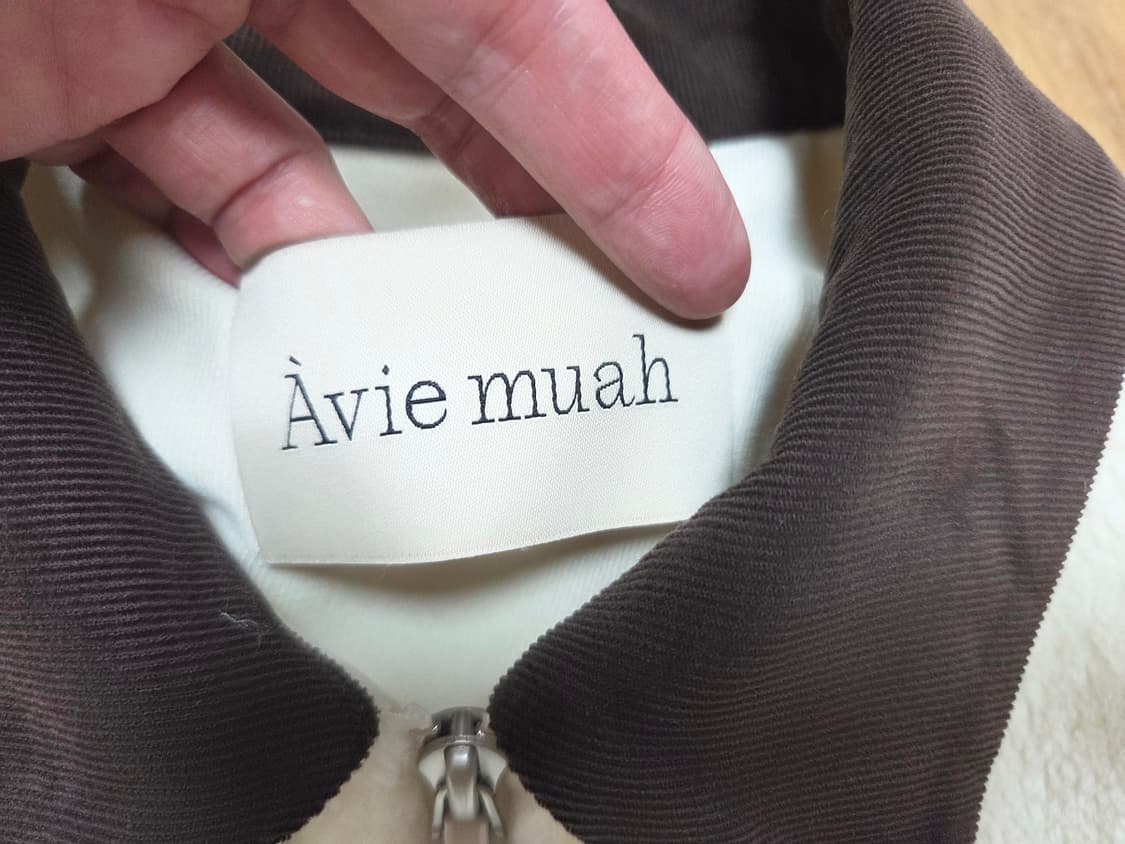아비에무아(Avie muah) 폭스 시어링 크롭자켓 55-66 상품이미지8