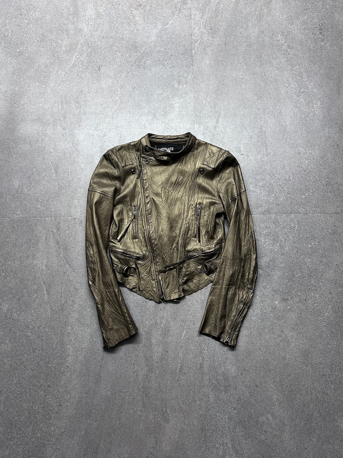 골드 코팅 램스킨 비대칭 크롭 자켓 상품이미지1