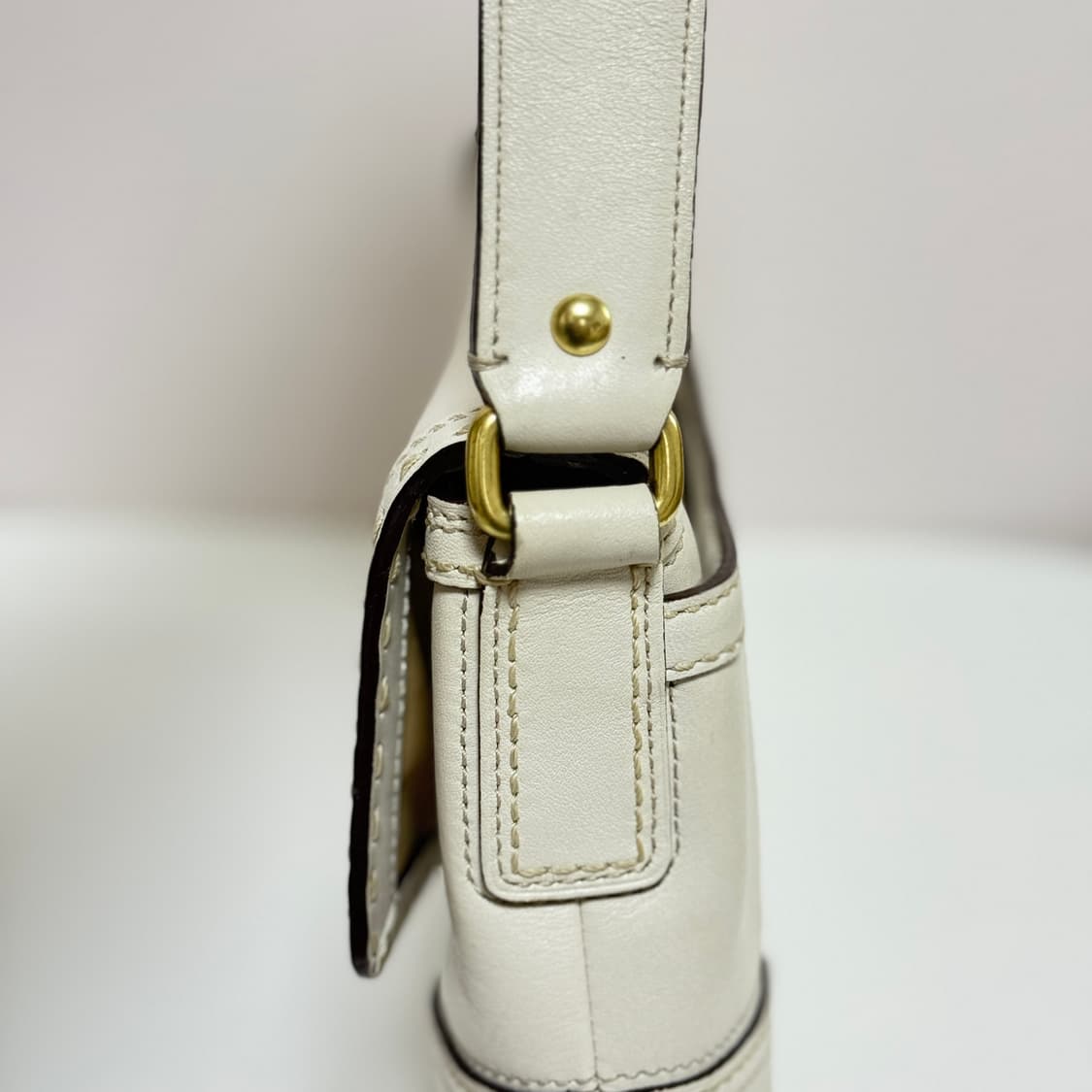 Coach Soho Shoulder Bag 상품이미지7