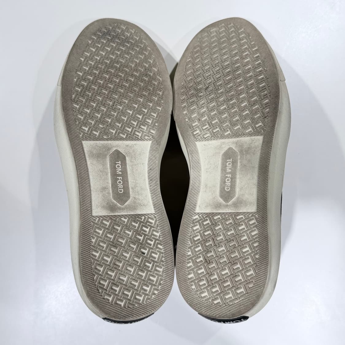 (A/9) / 톰포드 캠브리지 레이스업 스니커즈 블랙 상품이미지7