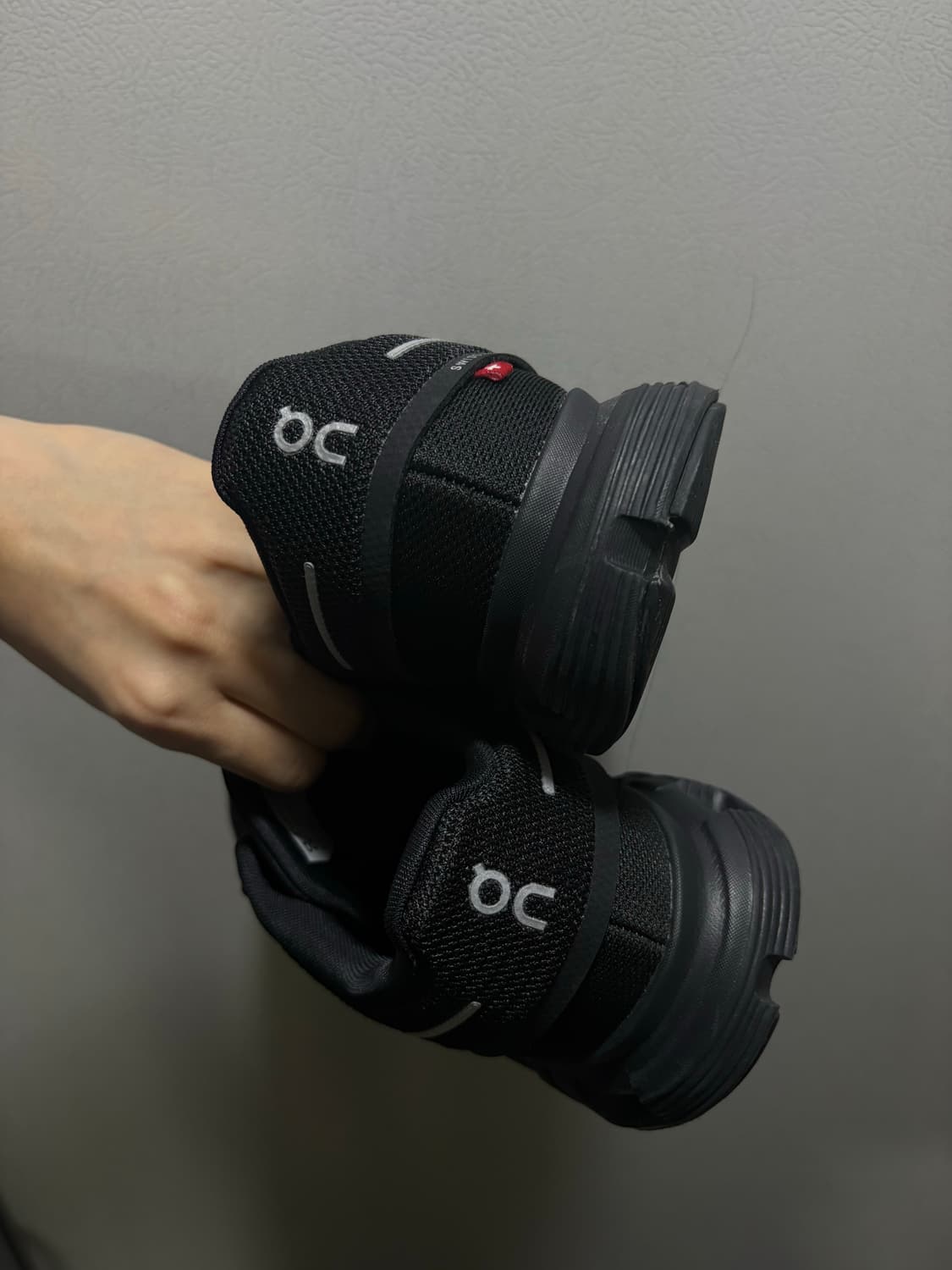 온 러닝 클라우드 5 올 블랙 상품이미지4