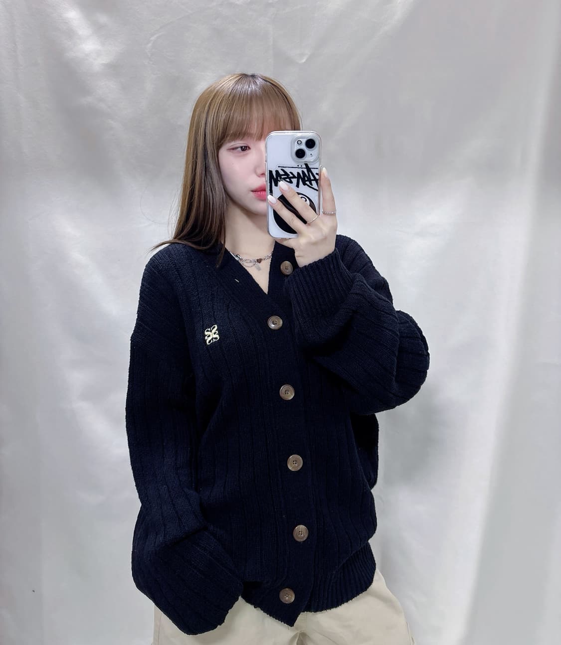 세터 블랙 스몰로고 가디건  상품이미지2