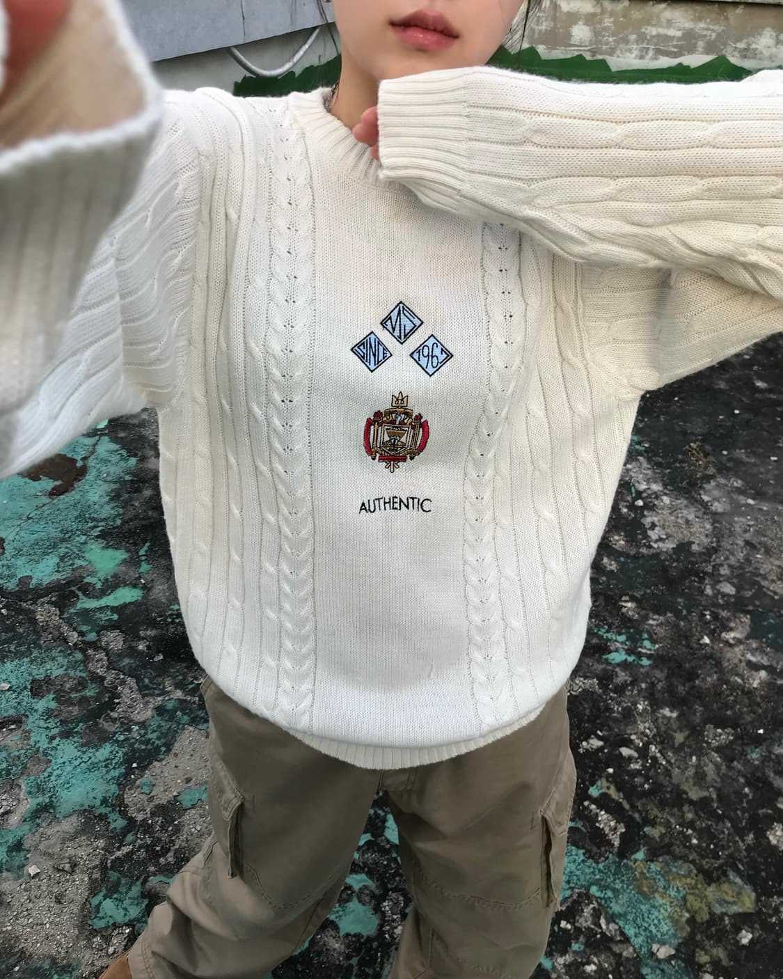 Authentic 아이보리 니트  상품이미지2