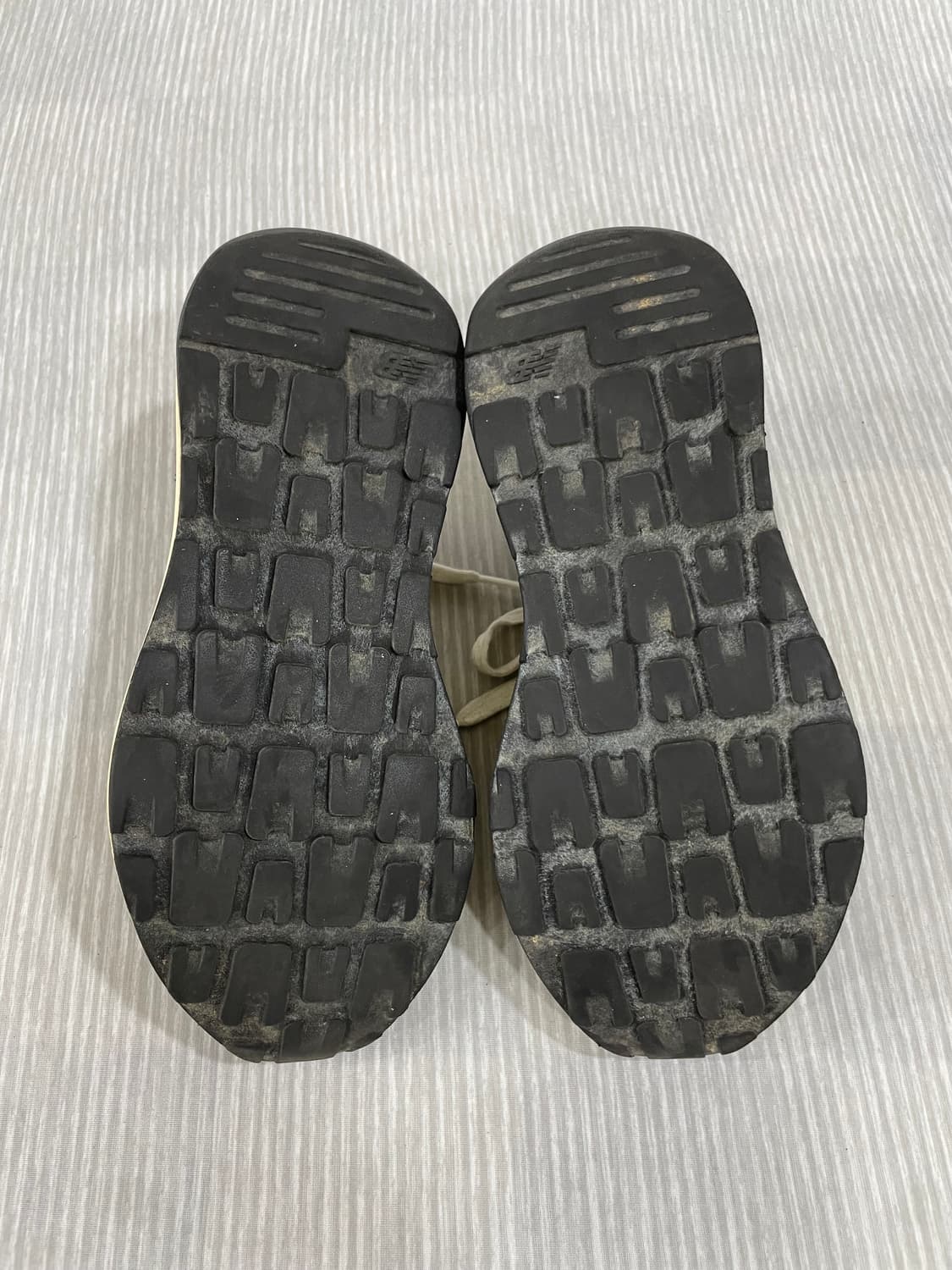 617) 뉴발란스 5740 빈티지 럭스 마그넷 235mm 상품이미지8