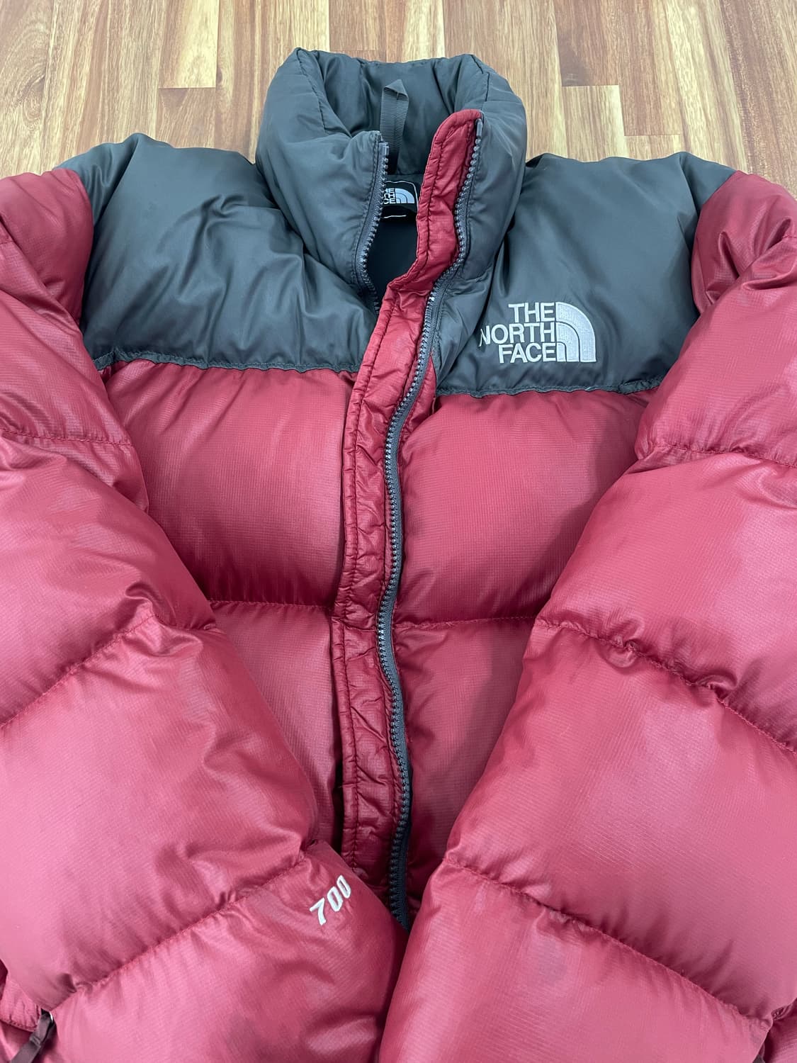 노스페이스 눕시 700 패딩 상품이미지3