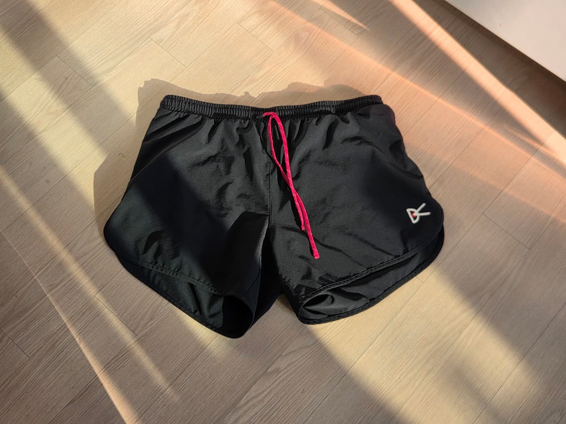 디스트릭트비전 러닝쇼츠 5인치 상품이미지1