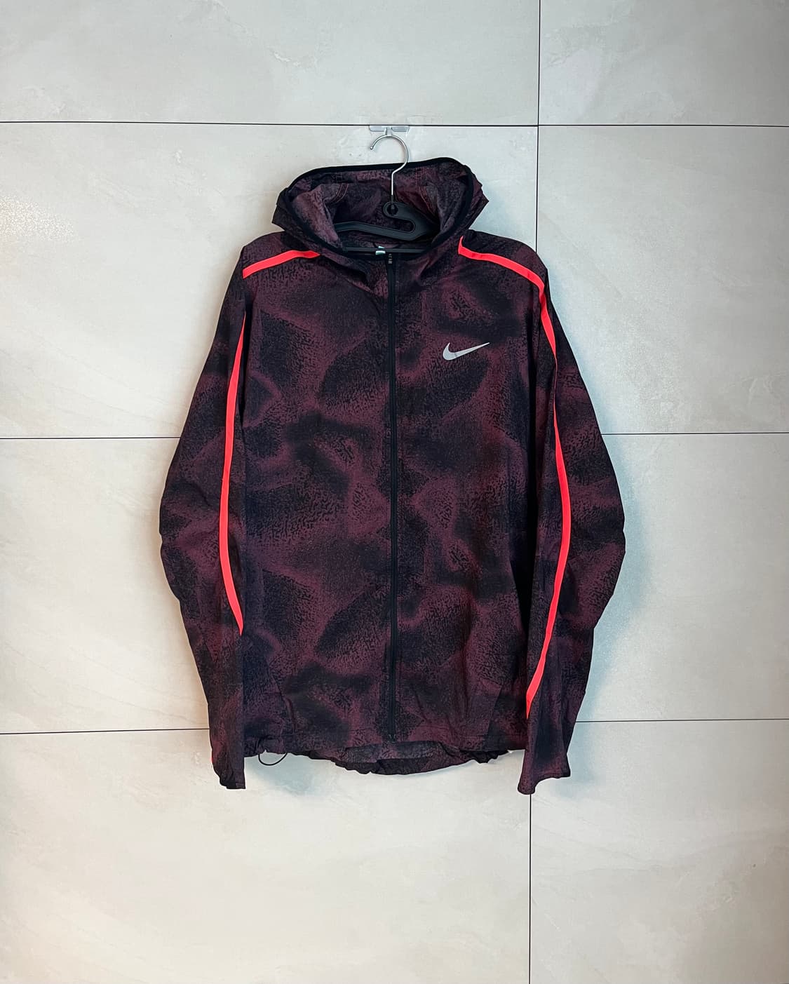 나이키 윈드러너 러닝 후드 바람막이 (L/100) 상품이미지1