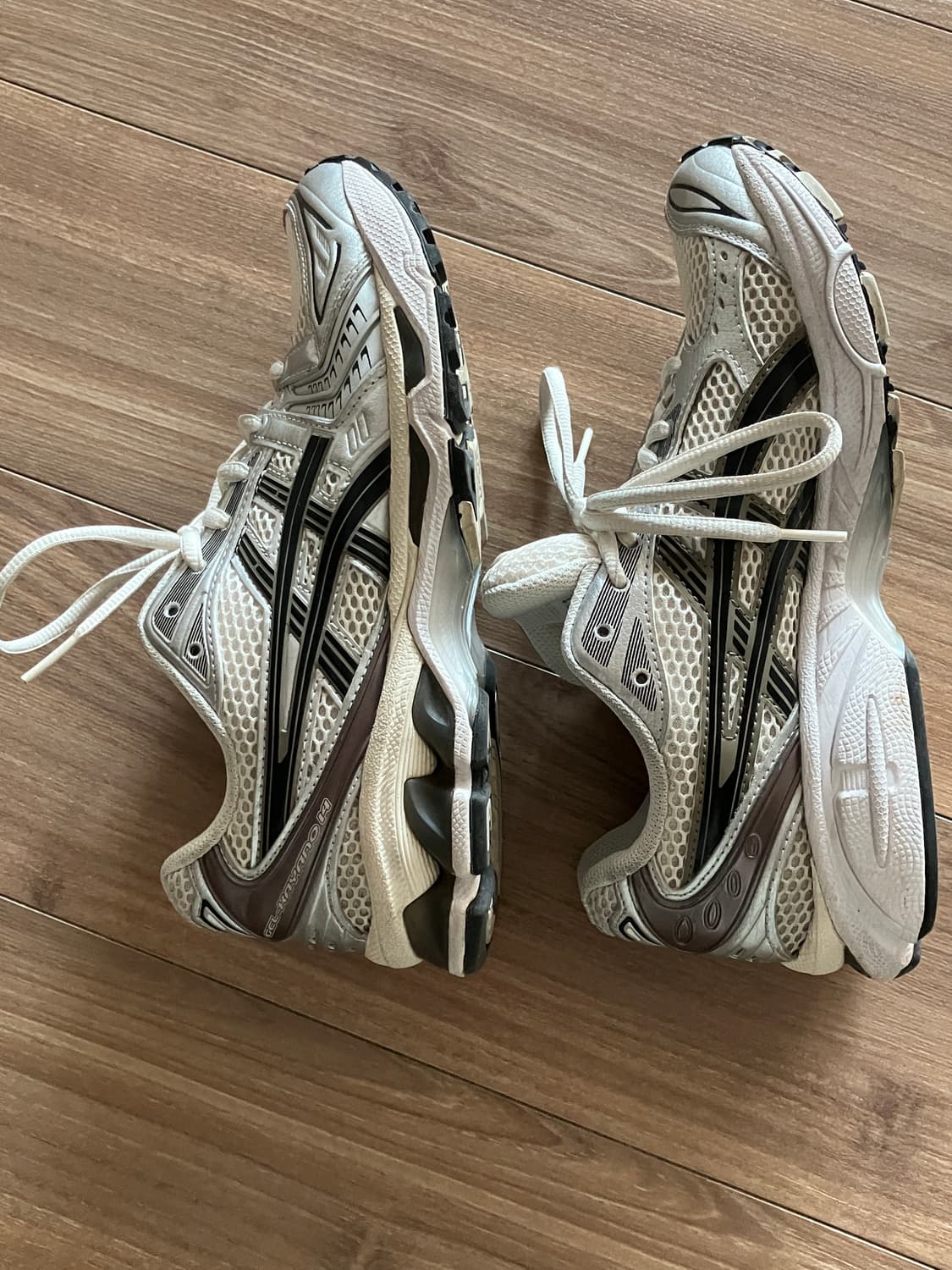 아식스 젤카야노 14 크림블랙 245 상품이미지5