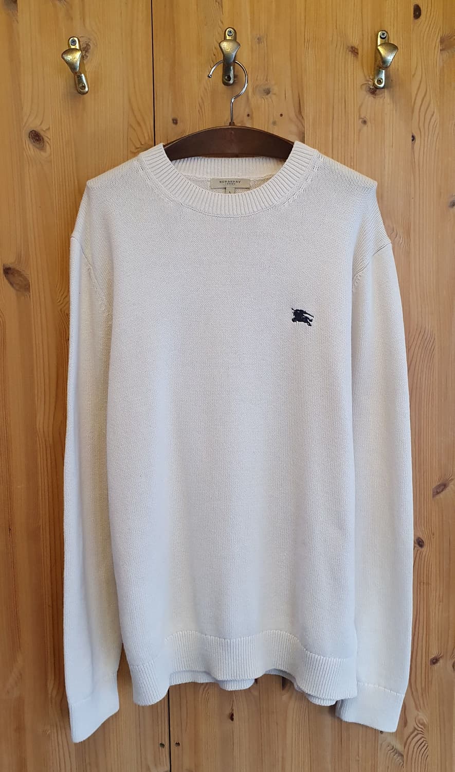 100.버버리 코튼 라운드니트 상품이미지2