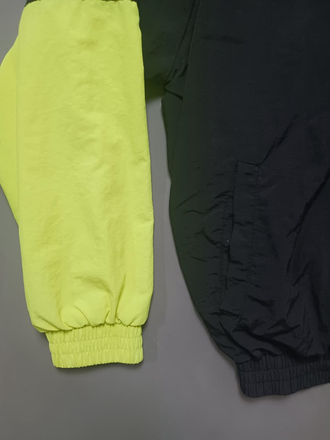 [프리] 샤인 형광컬러블록 리플렉티브 경량 바람막이 자켓 상품이미지3