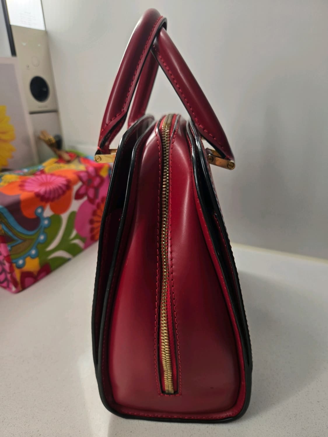 루이비통 에삐 사블롱 레드 핸드백 가격인하 상품이미지3