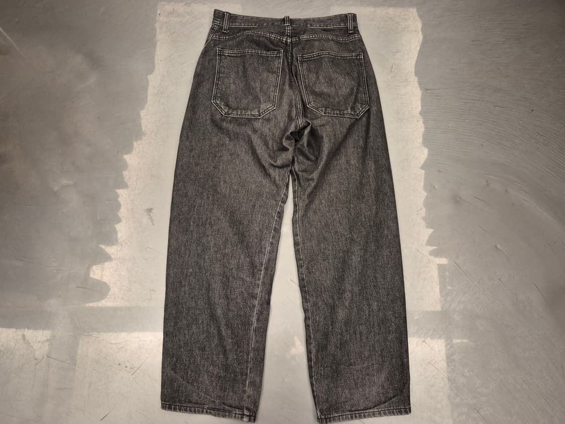 해칭룸 커브드 진 블랙 상품이미지2