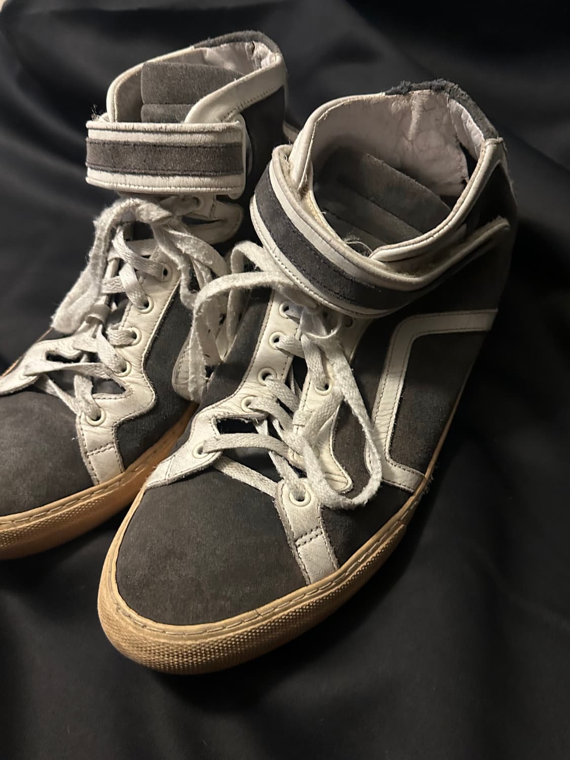 피에르하디 스웨이드 스니커즈 상품이미지2