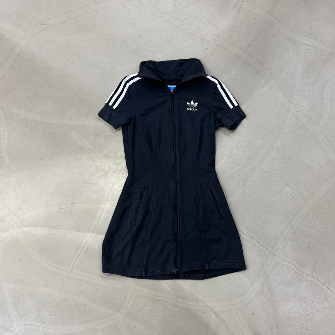 아디다스 투웨이 집업 원피스 90 상품이미지1