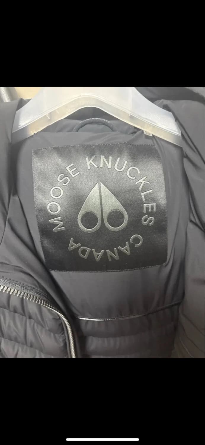 무스너클 경량패딩 정품 상품이미지3