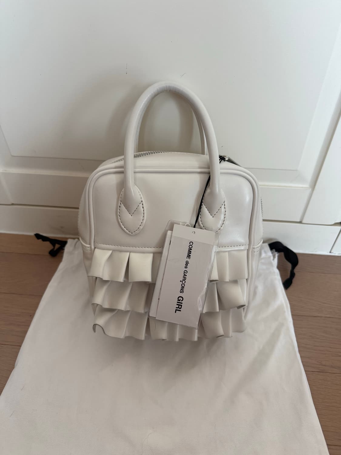 꼼데가르송 걸 프릴백 상품이미지1