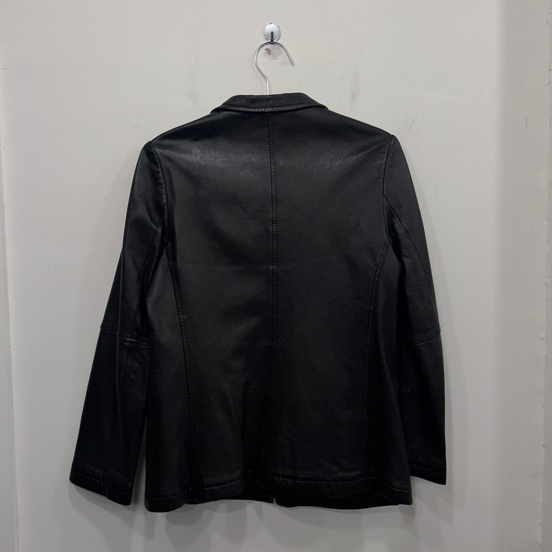 톰보이 램스킨 절개 하이넥 바이커 자켓 상품이미지5