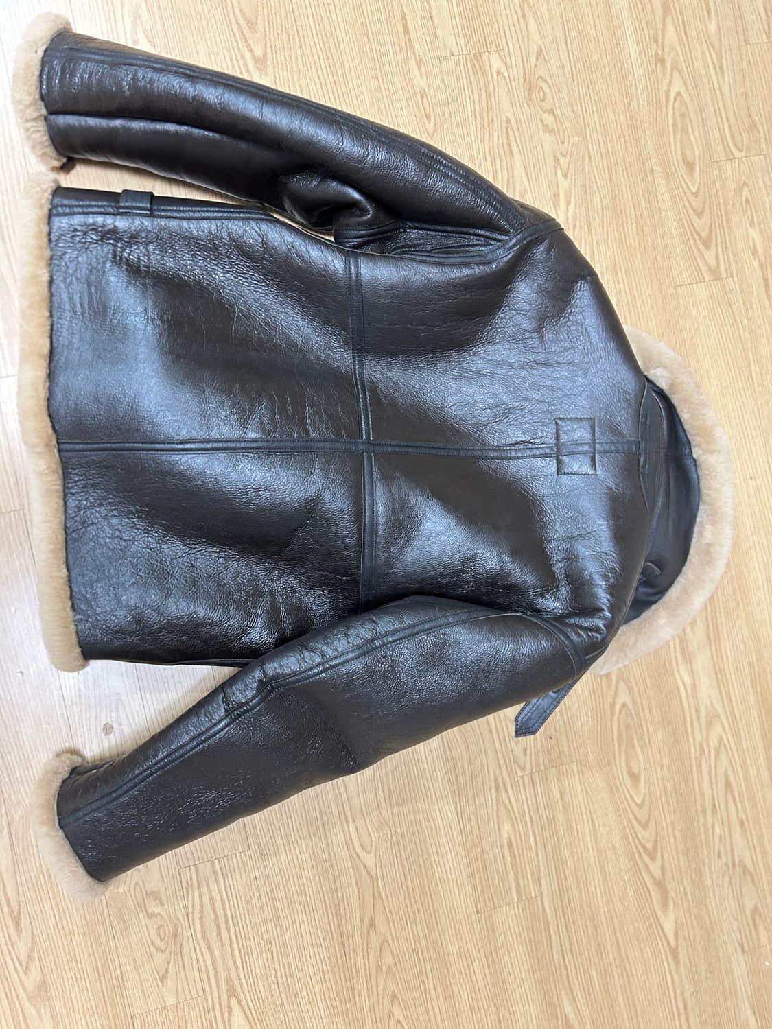 콕핏 톰하디 무스탕44 상품이미지8