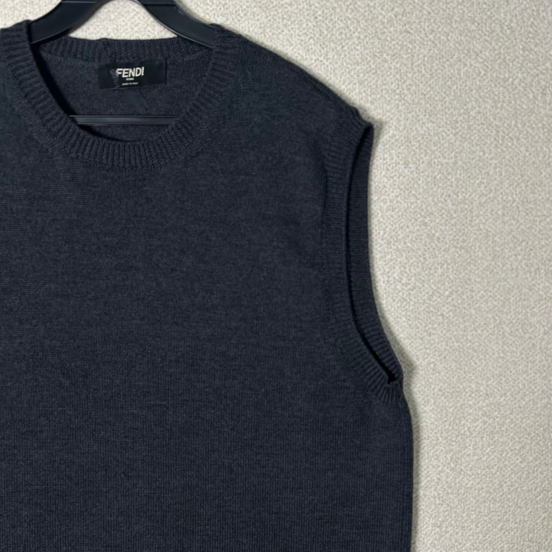 (54) 펜디 버진울 풀오버 니트 조끼 상품이미지3