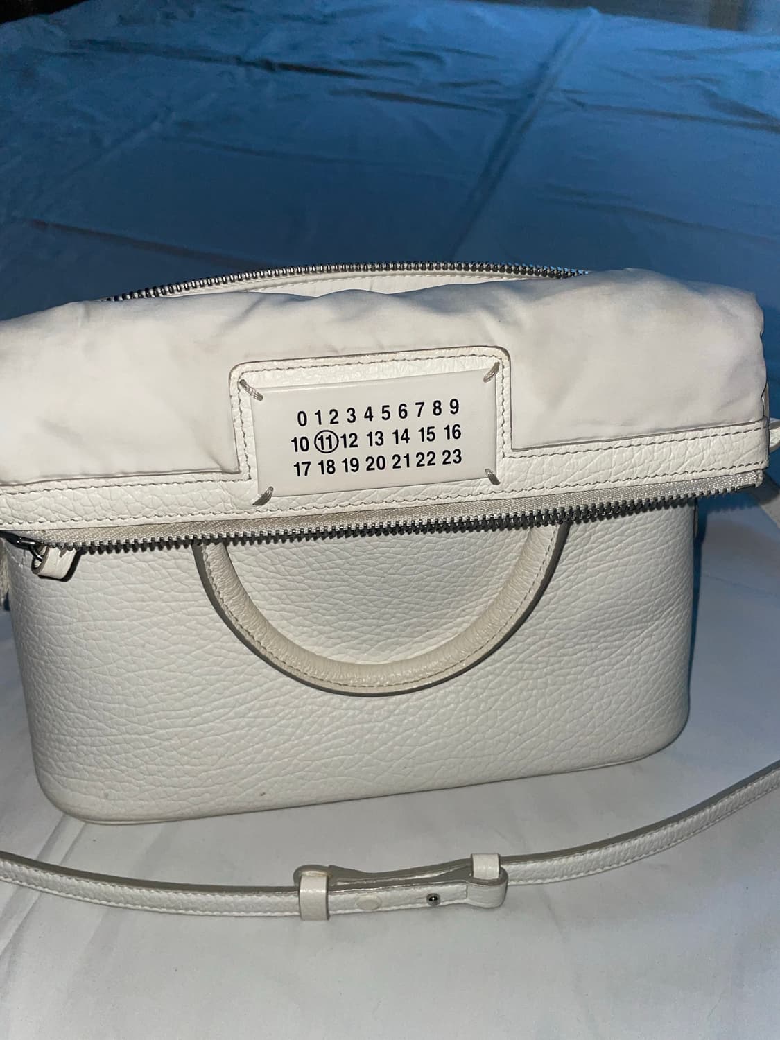 마르지엘라 5ac 미니백 스몰 화이트 상품이미지2