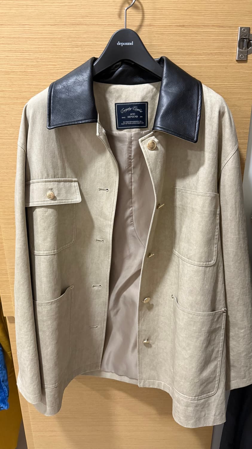 드파운드 골드 버튼 워크 자켓 라이트베이지 프리사이즈 상품이미지5