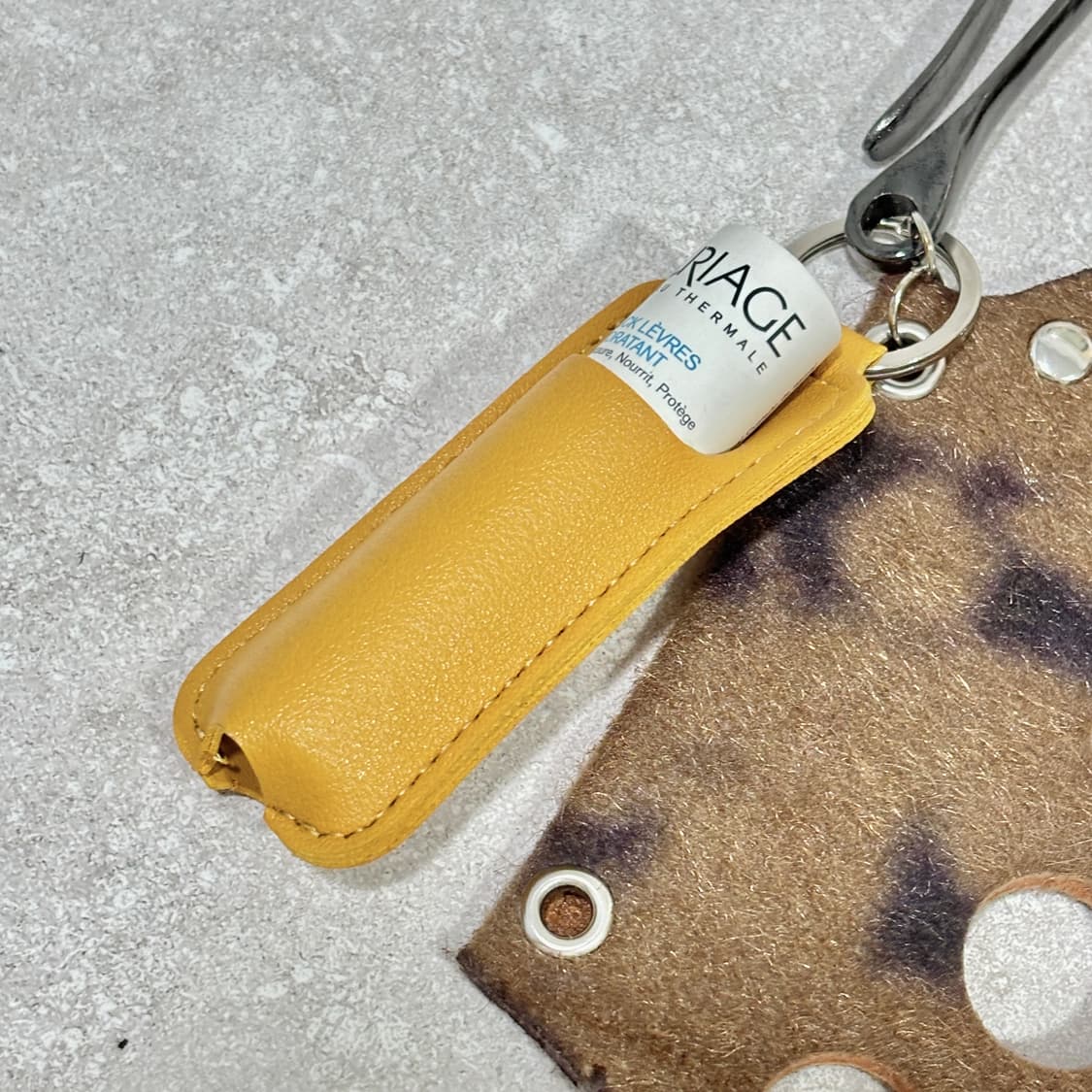 Oribell 레오파드 호피 송치털 파워 너클 립밤케이스 키링 열쇠고리 상품이미지5