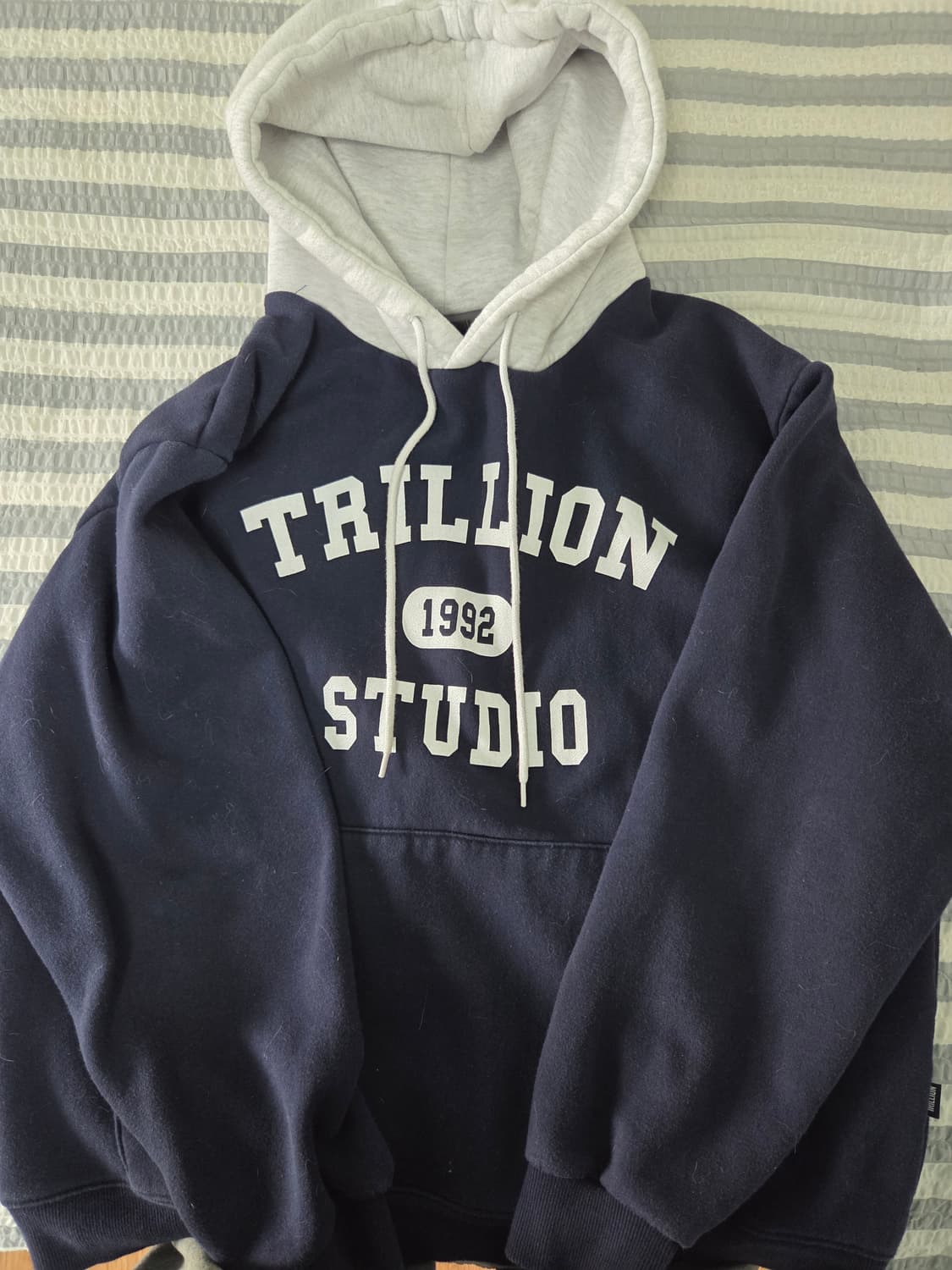 트릴리온 후드티 상품이미지1