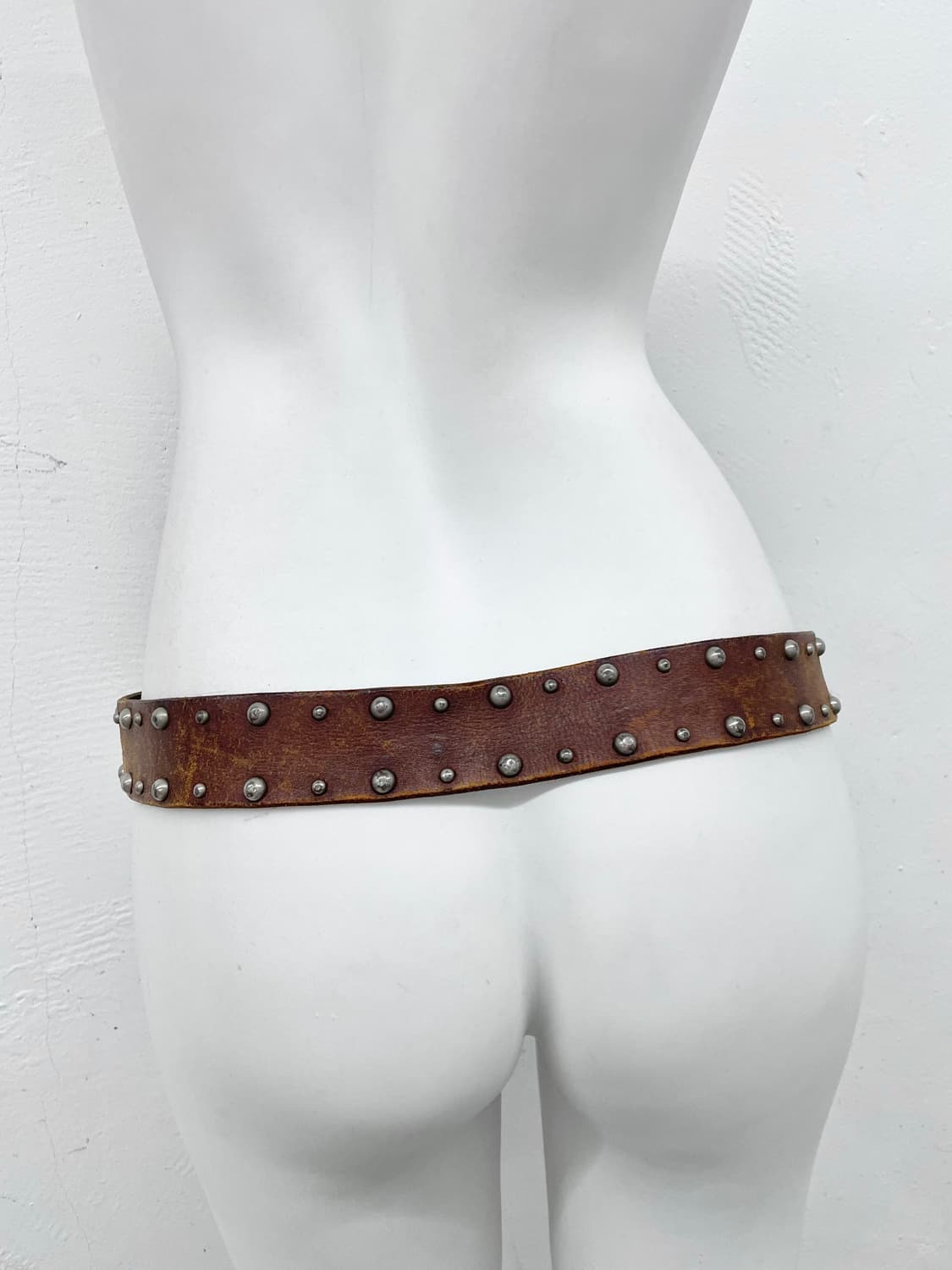 리얼레더 그런지 스터드 펀칭 버클 벨트 상품이미지5