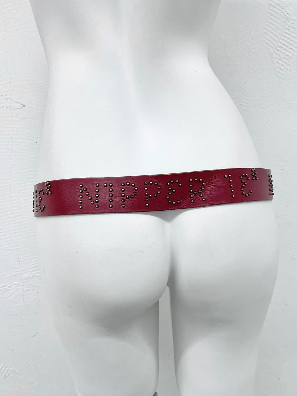 리얼레더 레드 스터드 버클 벨트 상품이미지5