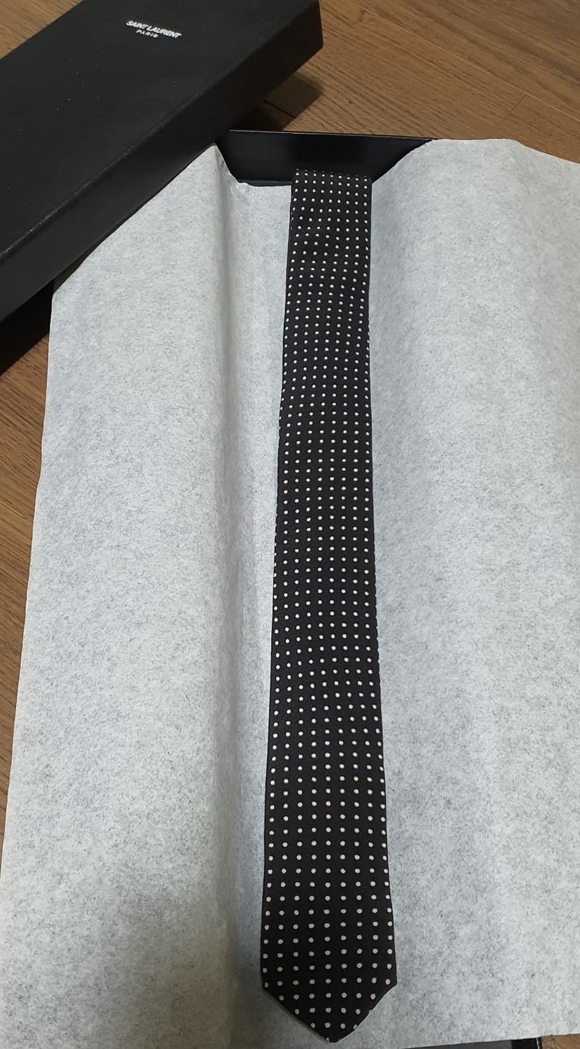 생로랑 에디슬리먼 도트 스키니 타이 F 넥타이 상품이미지7