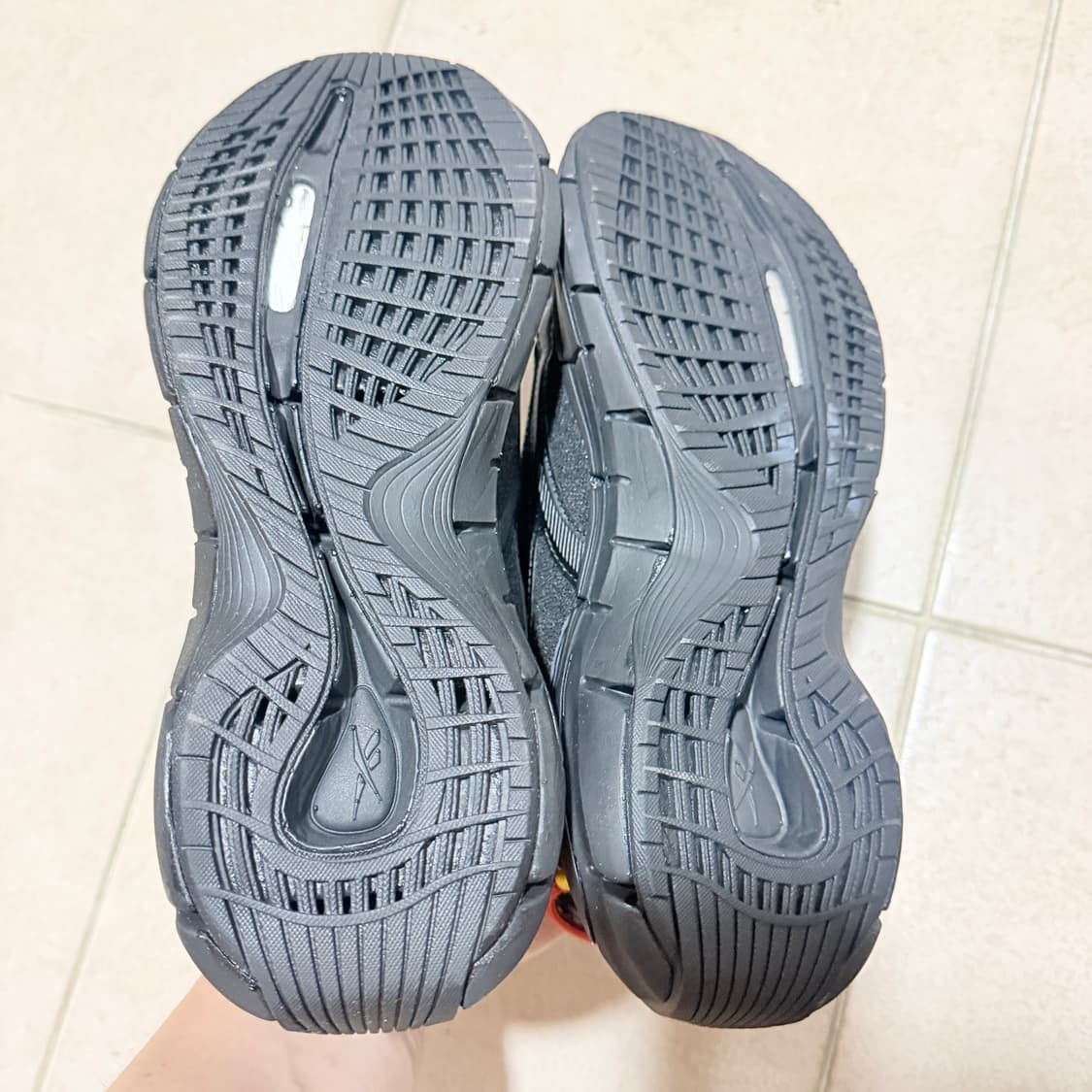 리복 지그 키네티카 2.5 퓨어그레이 운동화 240 상품이미지6