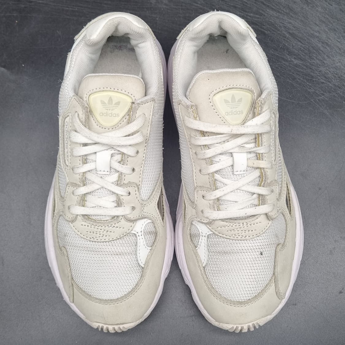 아디다스 팔콘 화이트 여성 운동화230 상품이미지2
