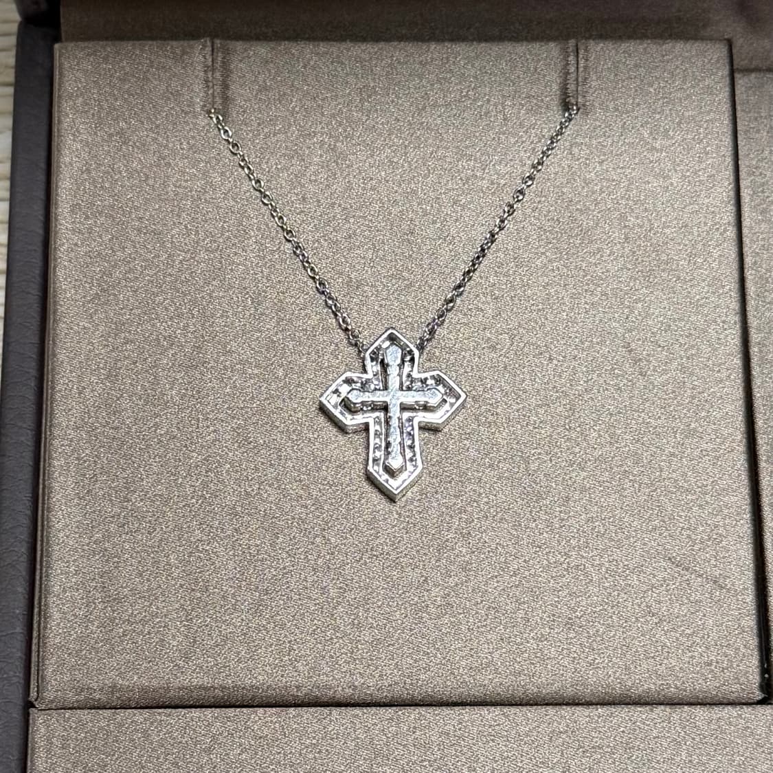 [S+급/스몰] 다미아니 벨에포크 크라운 화이트 실버 18k 목걸이 상품이미지7