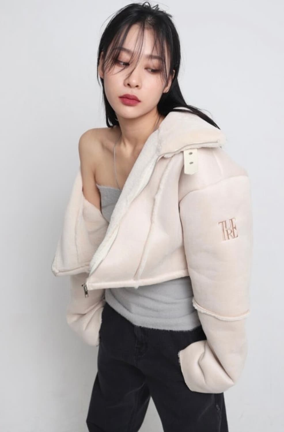 오브이 무스탕 베이지 ture 티유알이 상품이미지1